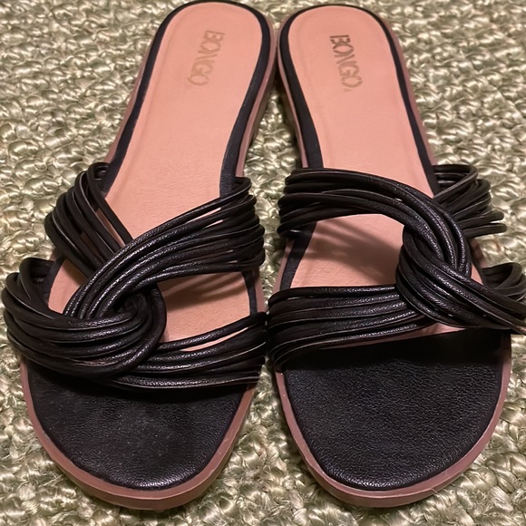 Bongo black sandals, never before worn - Picture 2 of 3